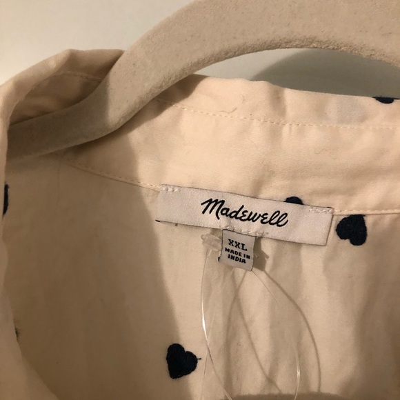 Madewell bottom down shirt with heart detail - Picture 2 of 2